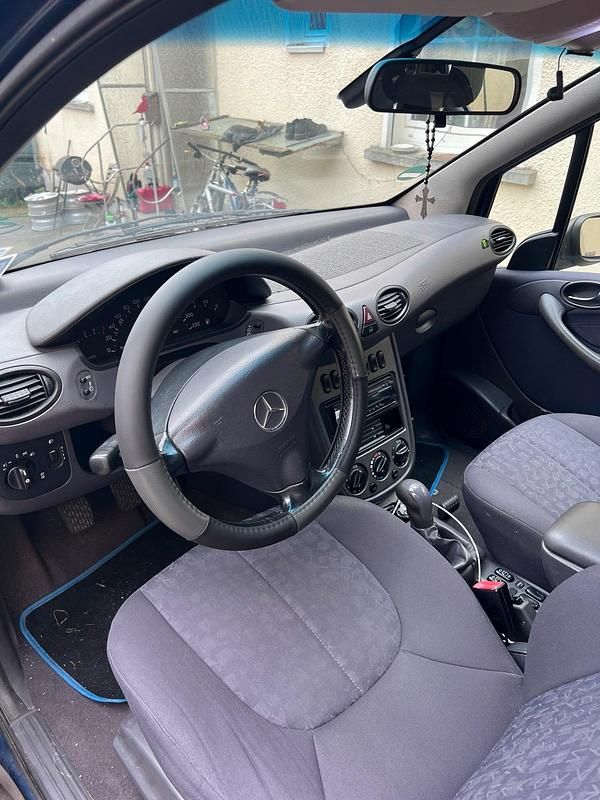 Gebraucht 2004 Mercedes A170 Limousine | 800 € (Etwas zu teuer) - Bild 1/4