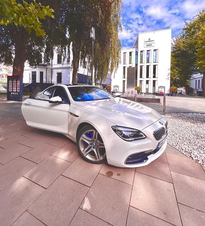 Weiß Gebraucht 2016 BMW 640 Performance Coupé | 30.990 € (Fairer Preis) - Bild 1/4