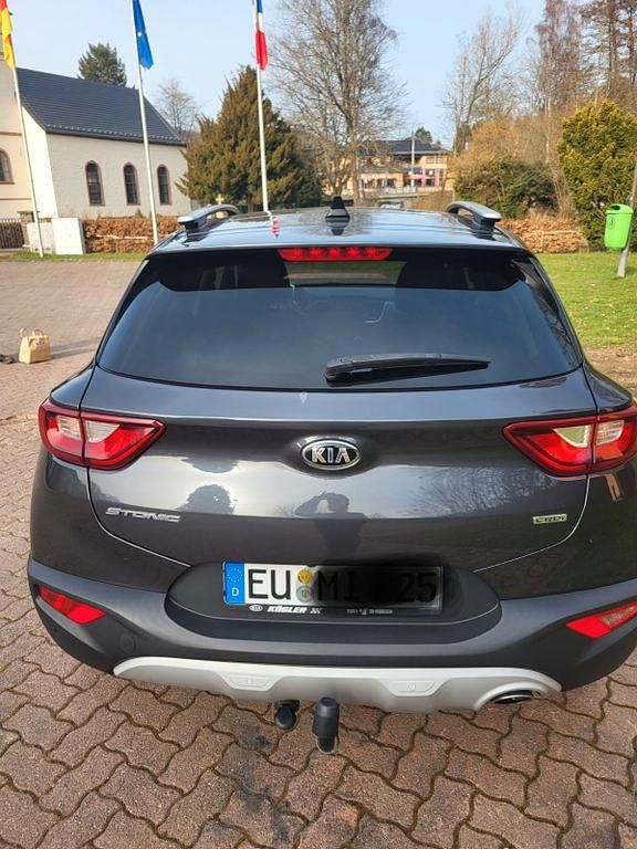 Gebraucht Kia Stonic Vision 116 PS (85 kW) 2020 Grau SUV