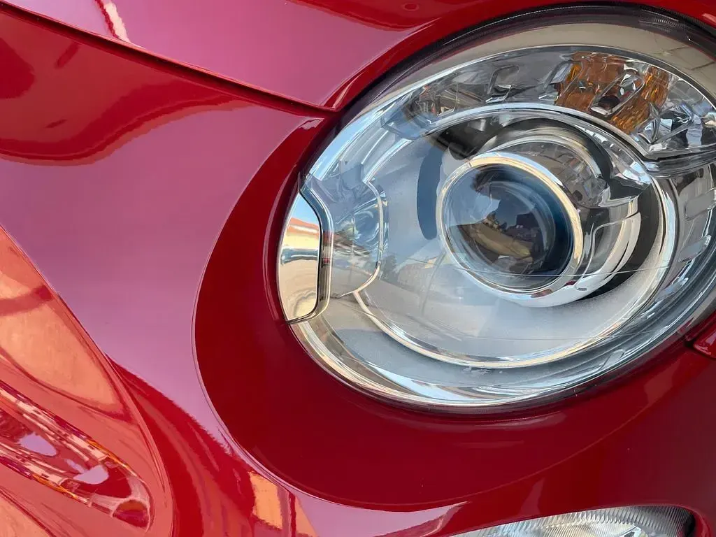 Gebraucht Abarth 695 179 PS (131 kW) 2023 Rot Kleinwagen