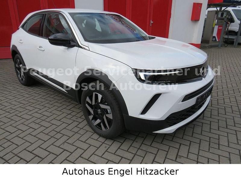 Weiß Gebraucht 2024 Opel Mokka Elegance SUV | 20.990 € (Guter Preis) - Bild 1/4