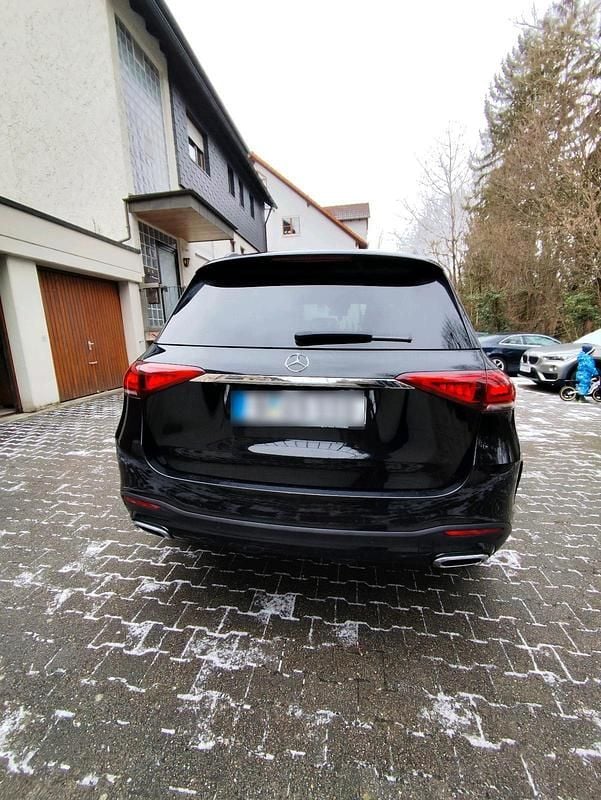 Gebraucht Mercedes GLE300 258 PS (189 kW) 2019 Schwarz SUV
