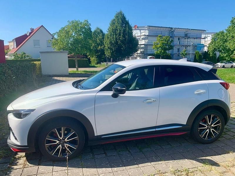 Weiß Gebraucht 2016 Mazda CX-3 Sports-Line SUV | 16.000 € (Etwas zu teuer) - Bild 1/4
