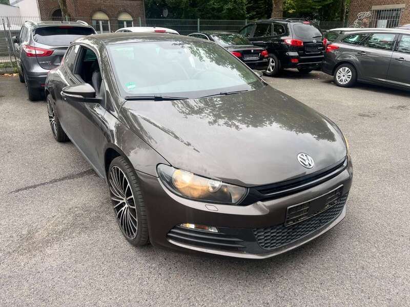 Black oak brown metallic Gebraucht 2011 VW Scirocco Edition Coupé | 8.699 € (Fairer Preis) - Bild 1/4