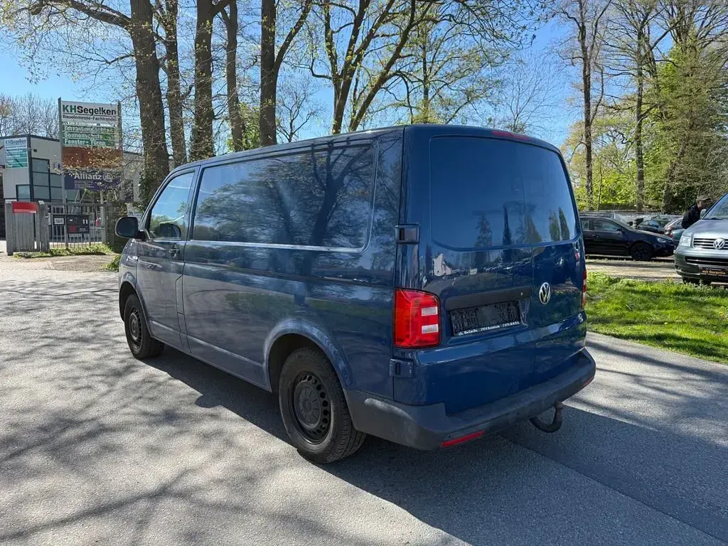 Gebraucht VW T6 102 PS (75 kW) 2016 Blau Van