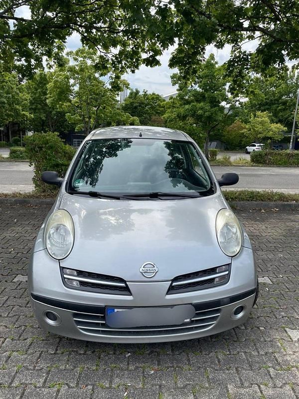 Silber Gebraucht 2006 Nissan Micra Kleinwagen | 3.200 € (Etwas zu teuer) - Bild 1/4