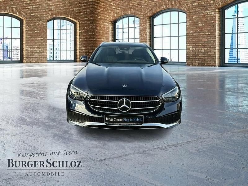 Gebraucht Mercedes E300 306 PS (225 kW) 2020 Cavansitblau metallic Kombi