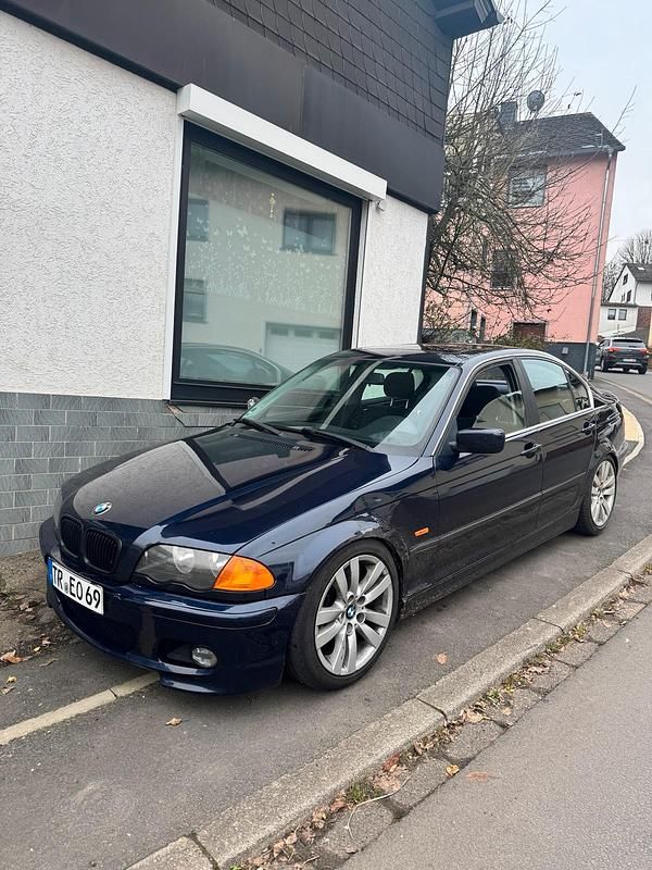Gebraucht 1999 BMW 323 Limousine | 3.900 € (Guter Preis) - Bild 1/4