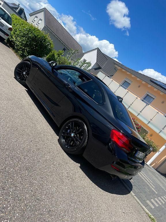 Schwarz Gebraucht 2018 BMW M240 M Sport Coupé | 32.500 € (Fairer Preis) - Bild 1/4