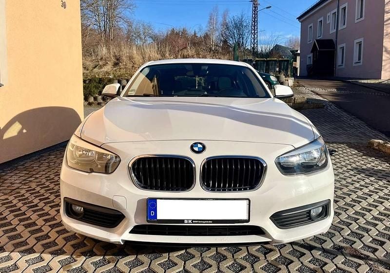 Gebraucht BMW 116 109 PS (80 kW) 2016 Weiß Kleinwagen