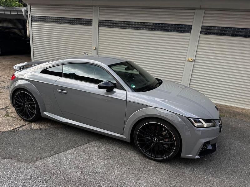 Grau Gebraucht 2018 Audi TT RS Ambiente Coupé | 42.000 € (Fairer Preis) - Bild 1/4
