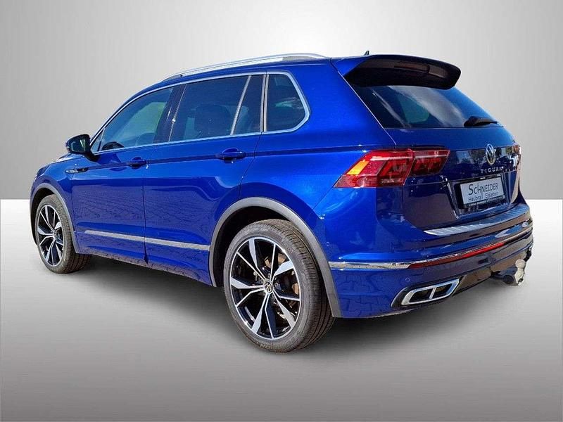 Gebraucht VW Tiguan R-line 150 PS (110 kW) 2022 Lapiz blue (metallic) SUV