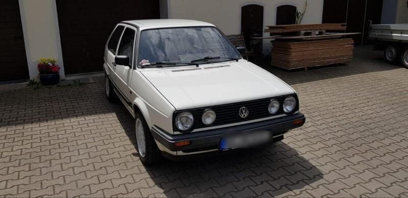 Weiß Gebraucht 1987 VW Golf II Kleinwagen | 4.000 € - Bild 1/4