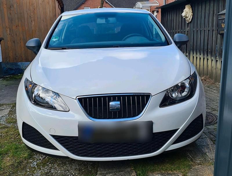 Gebraucht Seat Ibiza 60 PS (44 kW) 2011 Weiß Kleinwagen