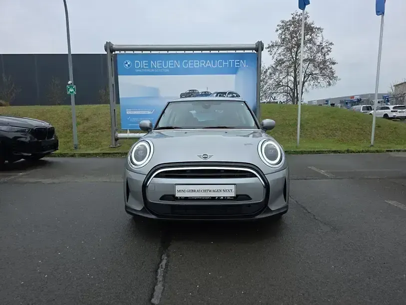 Gebraucht Mini Cooper Hatch 136 PS (100 kW) 2023 Grau Kleinwagen