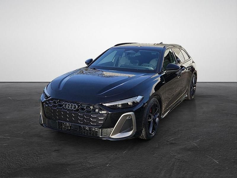 Neu Audi A5 Ambiente 367 PS (269 kW) 2025 Schwarz (mythosschwarz metallic) Kombi