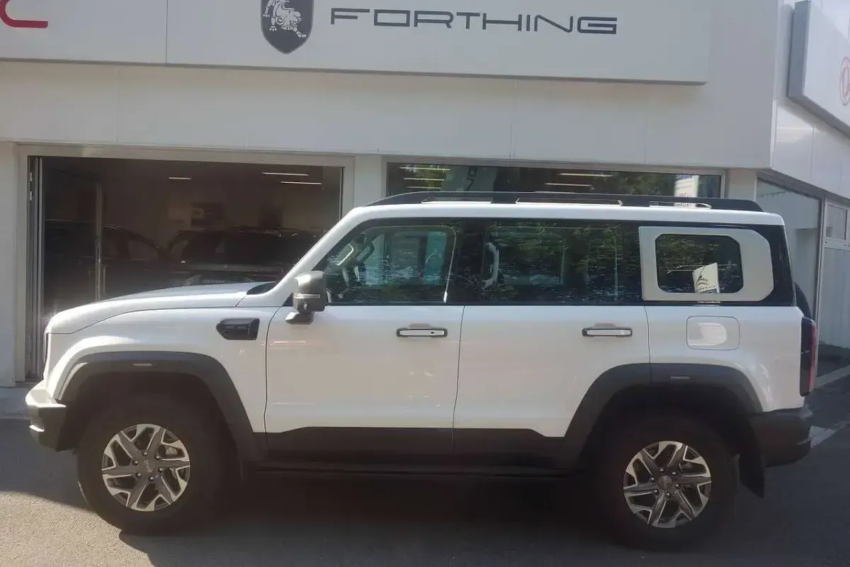 Neu Baic BJ40 234 PS (172 kW) 2026 Weiß SUV