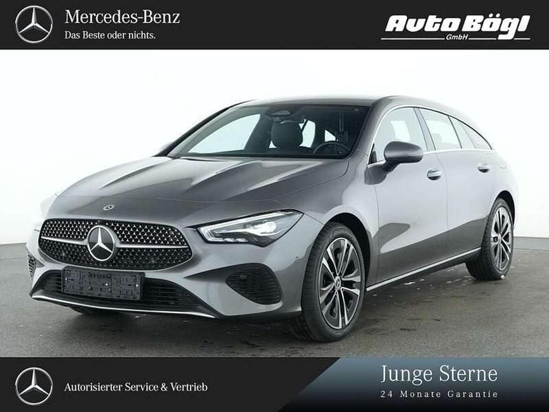 Lack mountaingrau Gebraucht 2024 Mercedes CLA200 Shooting Brake Advanced Kombi | 31.700 € (Fairer Preis) - Bild 1/2