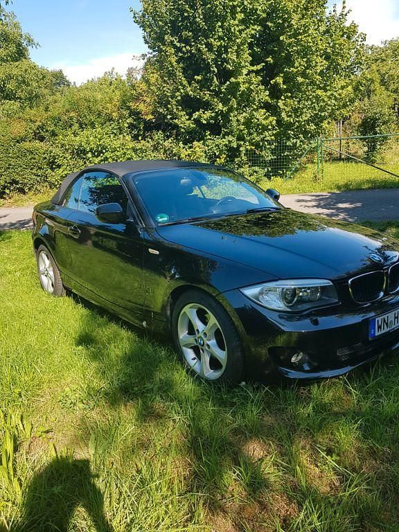 Schwarz Gebraucht 2012 BMW 125 Cabriolet Cabrio | 14.900 € (Fairer Preis) - Bild 1/4