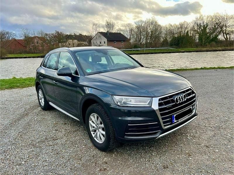 Gebraucht Audi Q5 Ambiente 190 PS (139 kW) 2019 Grau SUV
