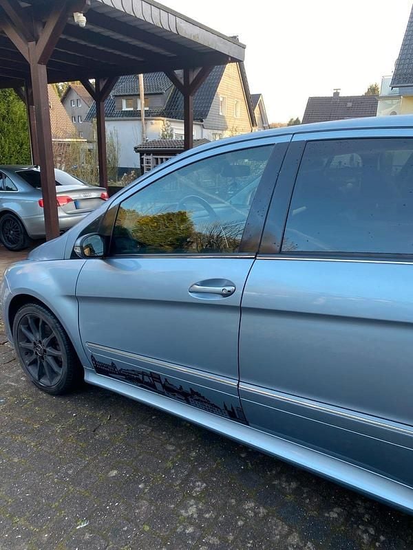 Gebraucht Mercedes B170 116 PS (85 kW) 2006 Silber Van / Kleinbus