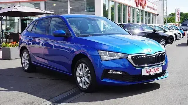 Gebraucht Skoda Scala 116 PS (85 kW) 2020 Blau Kleinwagen