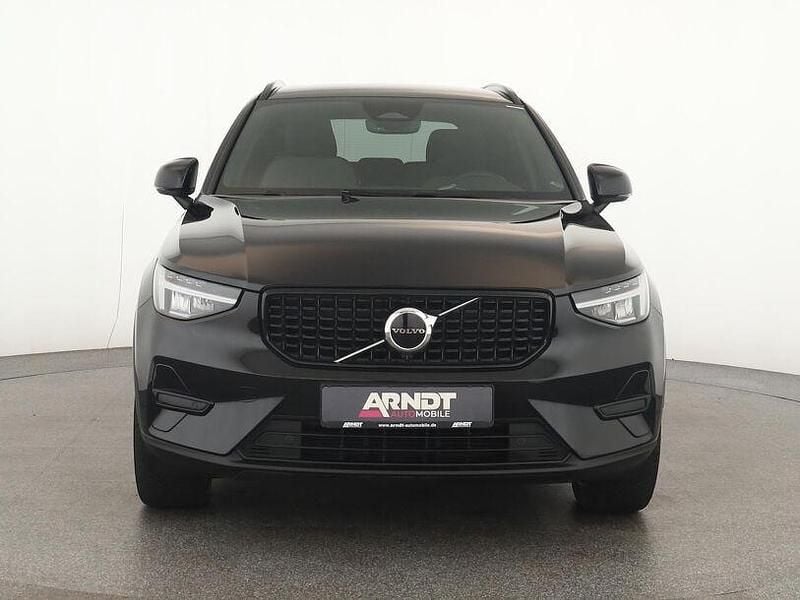 Gebraucht Volvo XC40 Plus 197 PS (144 kW) 2023 Onyx black SUV