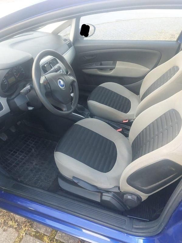 Gebraucht Fiat Punto 77 PS (56 kW) 2007 Blau Kleinwagen