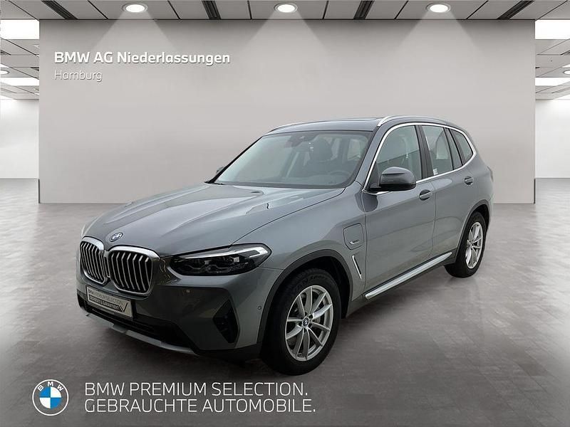 Grau Gebraucht 2022 BMW X3 Sport Line SUV | 38.310 € (Superpreis) - Bild 1/4