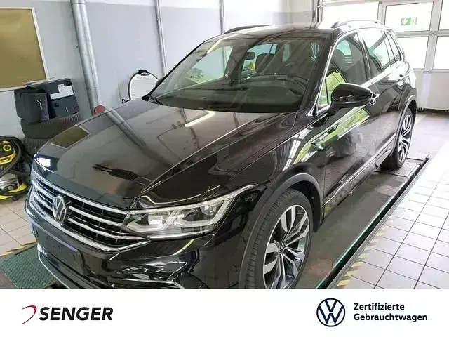 Gebraucht VW Tiguan R-line 150 PS (110 kW) 2023 SUV