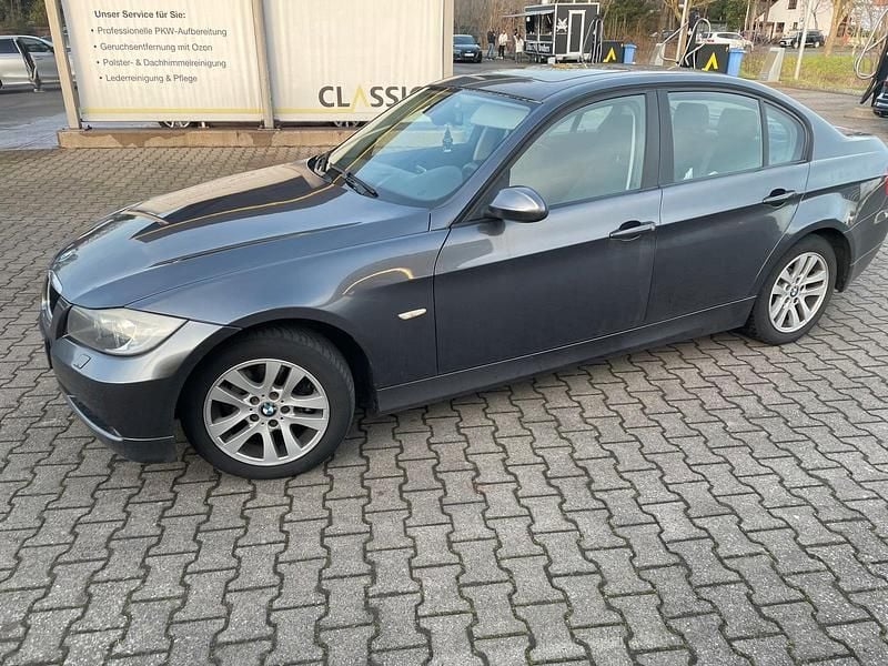 Gebraucht BMW 320 170 PS (125 kW) 2008 Limousine