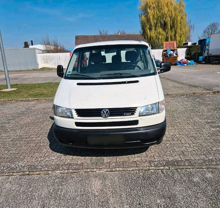 Second-hand VW Transporter 102 CP (75 kW) 2002 Alb Van