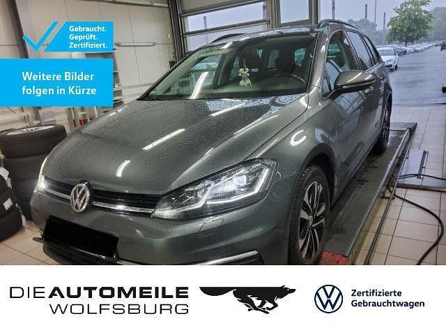 Indiumgrau metallic (metallic) Gebraucht 2020 VW Golf VII United Kombi | 16.390 € (Fairer Preis) - Bild 1/3