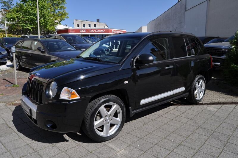 Black clear coat Gebraucht 2008 Jeep Compass Limited SUV | 5.990 € (Fairer Preis) - Bild 1/4