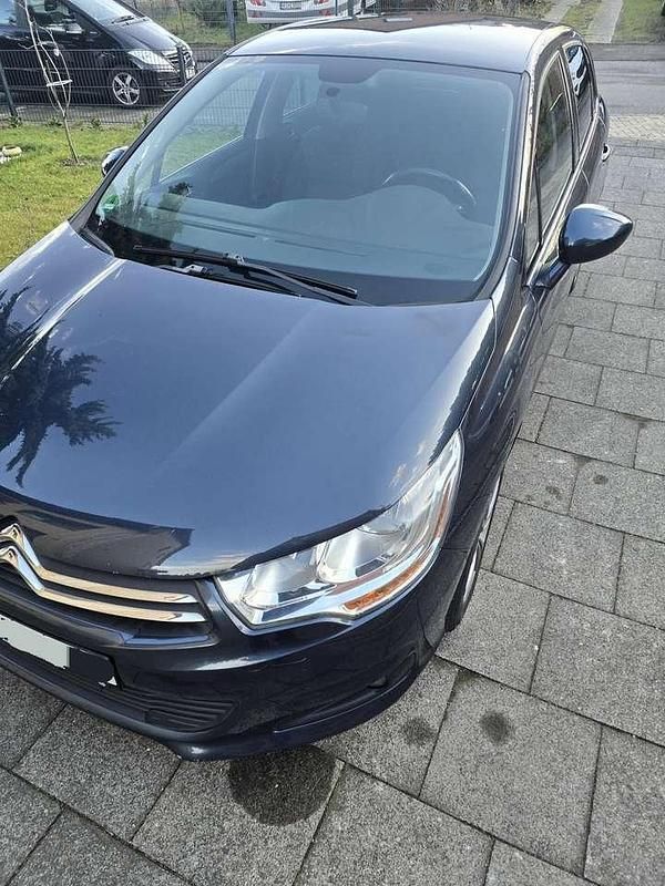 Gebraucht Citroën C4 Tendance 111 PS (81 kW) 2012 Limousine