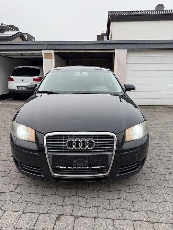 Gebraucht Audi A3 Attraction 140 PS (102 kW) 2007 Schwarz Kleinwagen