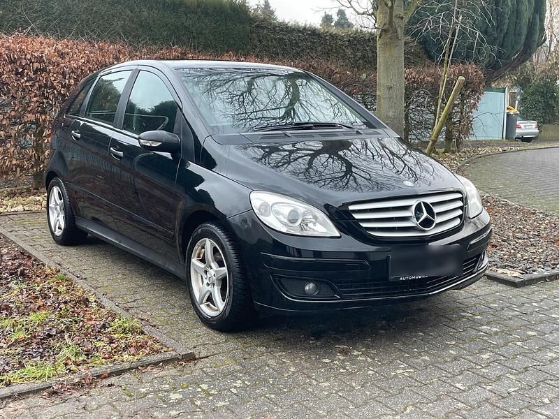 Gebraucht Mercedes B150 95 PS (69 kW) 2006 Schwarz Van / Kleinbus