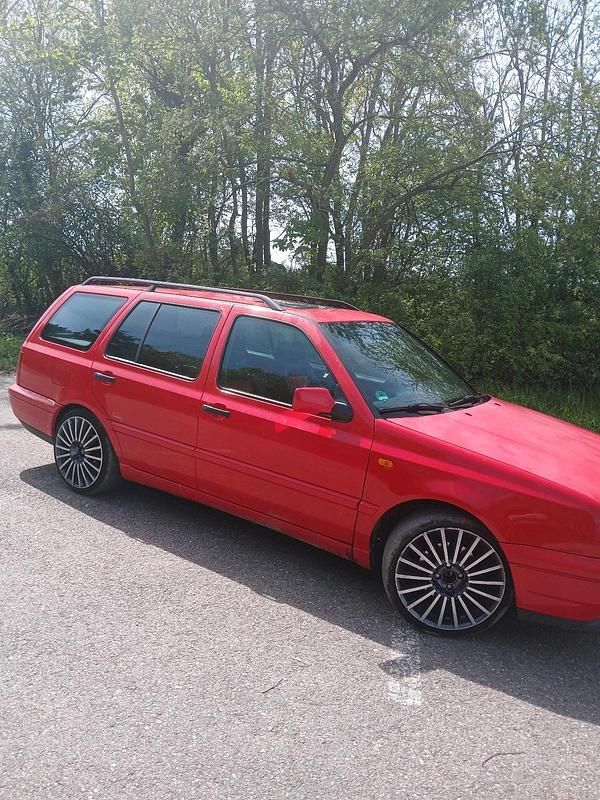 Gebraucht VW Golf III 90 PS (66 kW) 1998 Rot Kombi