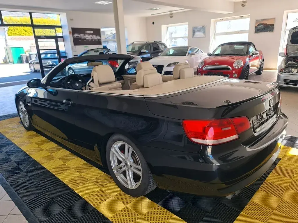Używany BMW 325 Cabriolet 197 KM (144 kW) 2008 Czarny Kabriolet