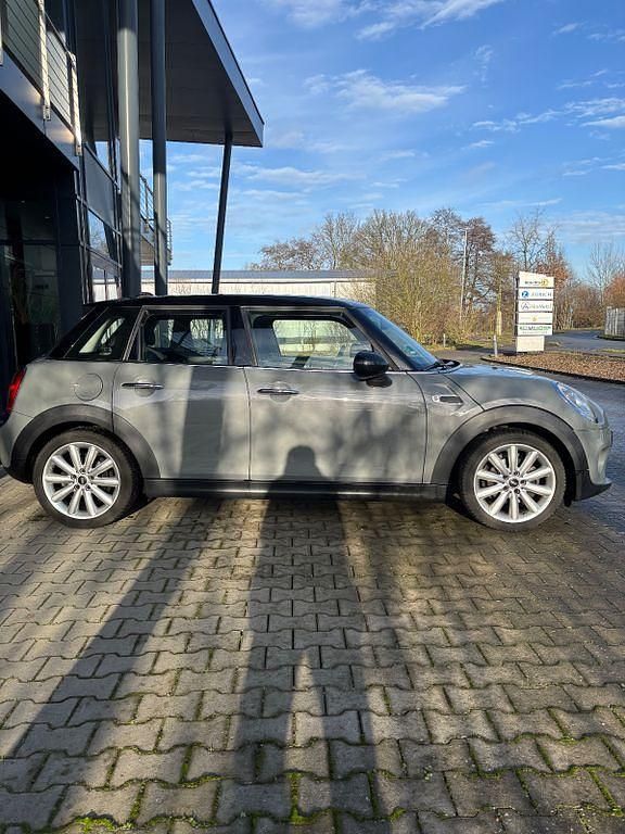 Gebraucht Mini Cooper D 116 PS (85 kW) 2017 Grau Kleinwagen