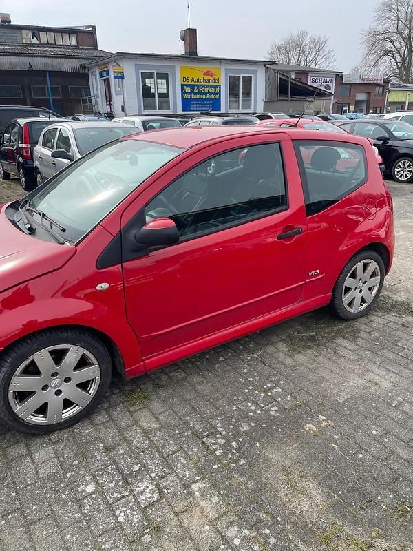 Gebraucht Citroën C2 109 PS (80 kW) 2009 Rot Kleinwagen
