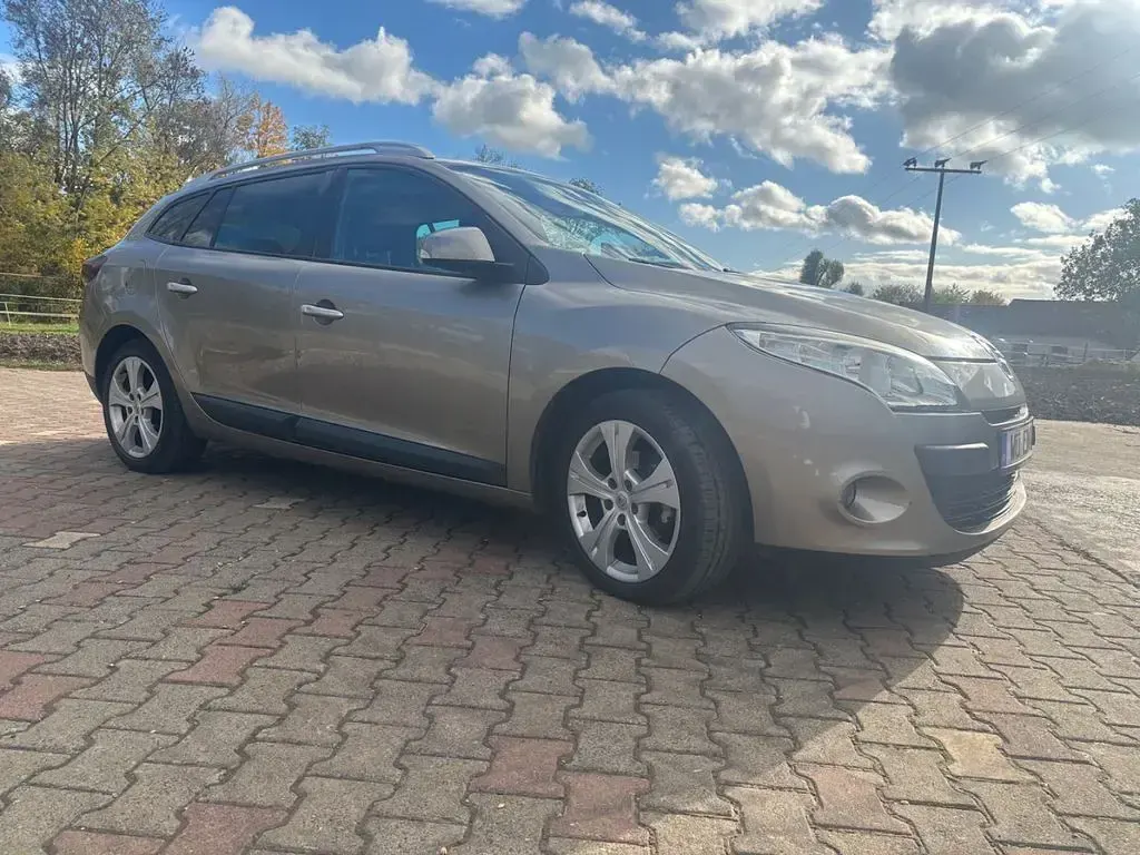 Gebraucht Renault Mégane Exception 135 PS (99 kW) 2008 Gold Limousine