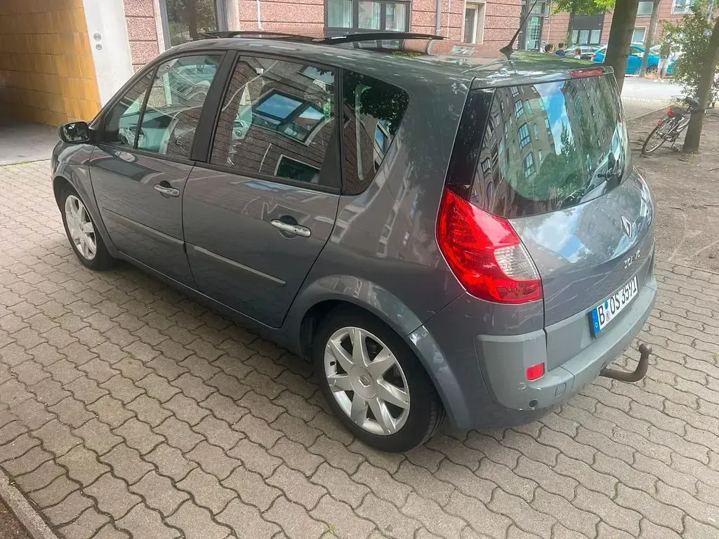 Gebraucht Renault Scénic II Exception 135 PS (99 kW) 2007 Grau Van / Kleinbus