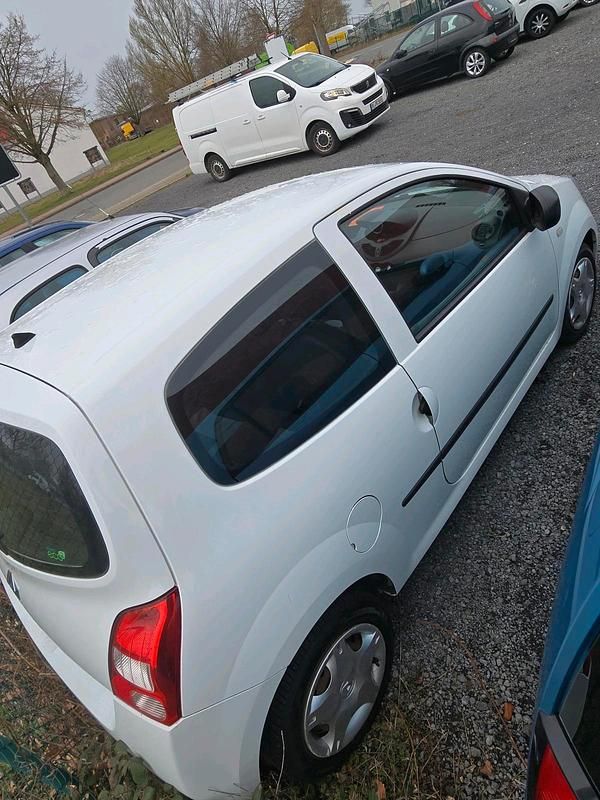 Gebraucht Renault Twingo 58 PS (42 kW) 2010 Weiß Kleinwagen