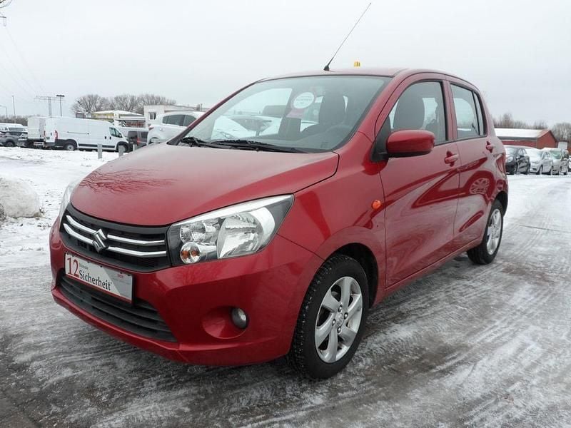 Gebraucht Suzuki Celerio Basic 68 PS (50 kW) 2017 Rot Kleinwagen