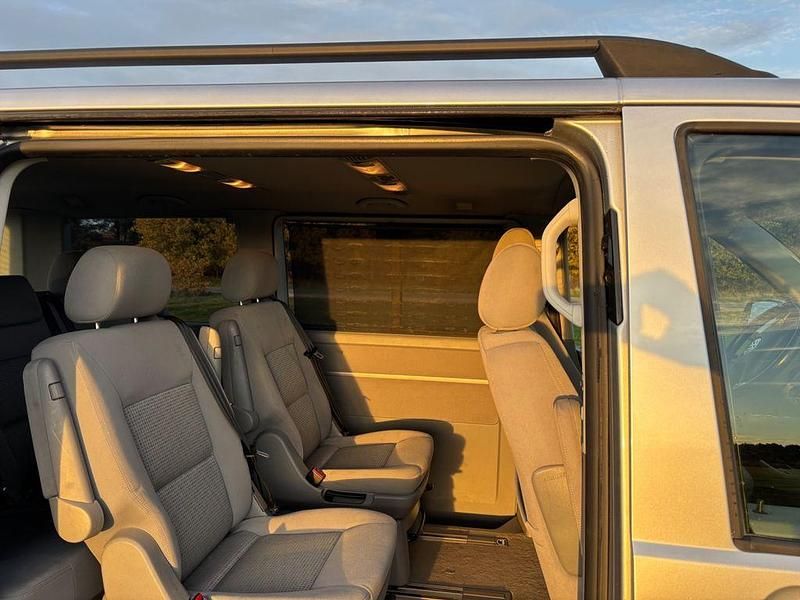 Usata VW T5 174 CV (127 kW) 2006 Argento Furgone