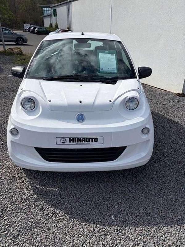Neu Aixam Minauto 2026 Weiß Kleinwagen