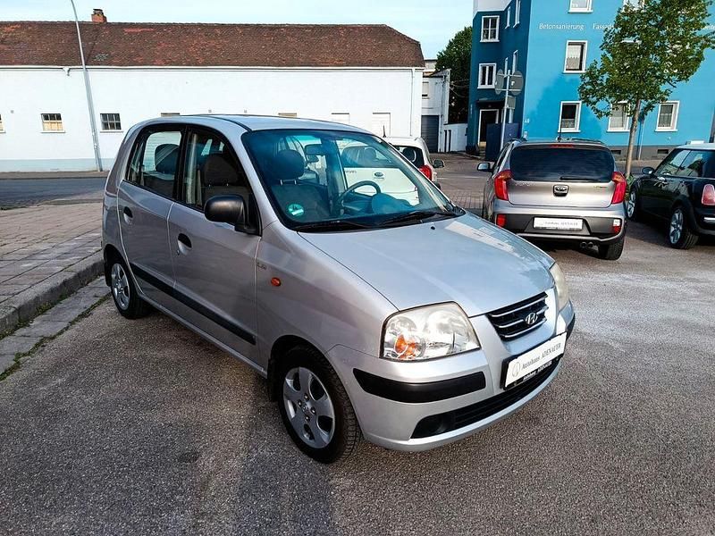 Gebraucht Hyundai Atos 58 PS (42 kW) 2005 Silber Kleinwagen