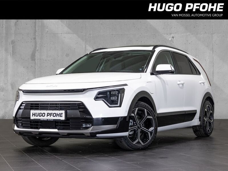 Snow white pearl Neu 2025 Kia Niro Spirit SUV | 42.590 € (Teuer) - Bild 1/4