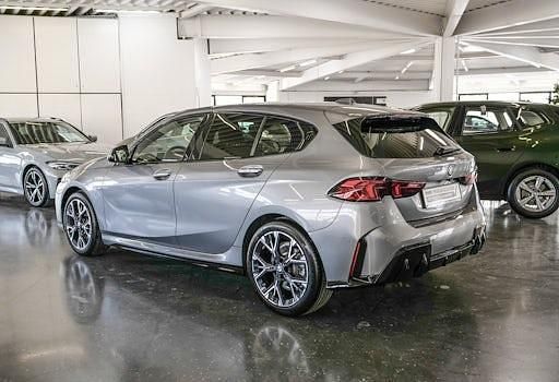 Gebraucht BMW 120 Shadowline 170 PS (125 kW) 2025 Grau Kleinwagen